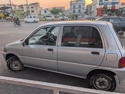 Daihatsu Cuore 2002