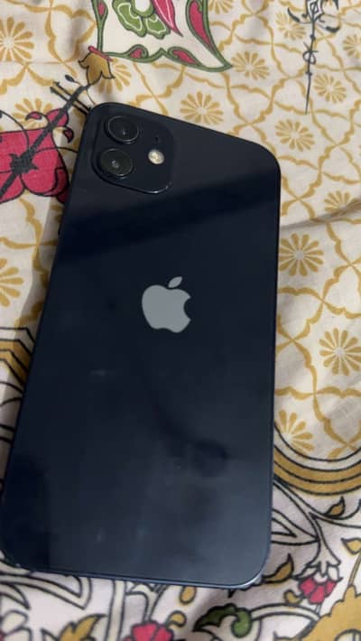 Apple iPhone 12