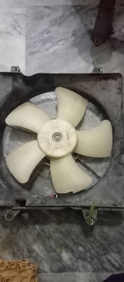 12v fan japani hai .