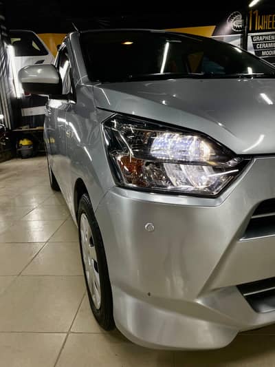 Daihatsu Mira 2020