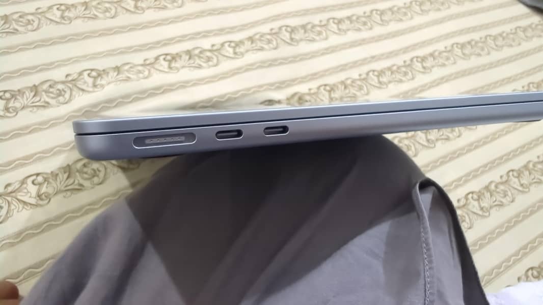 MacBook M4 3