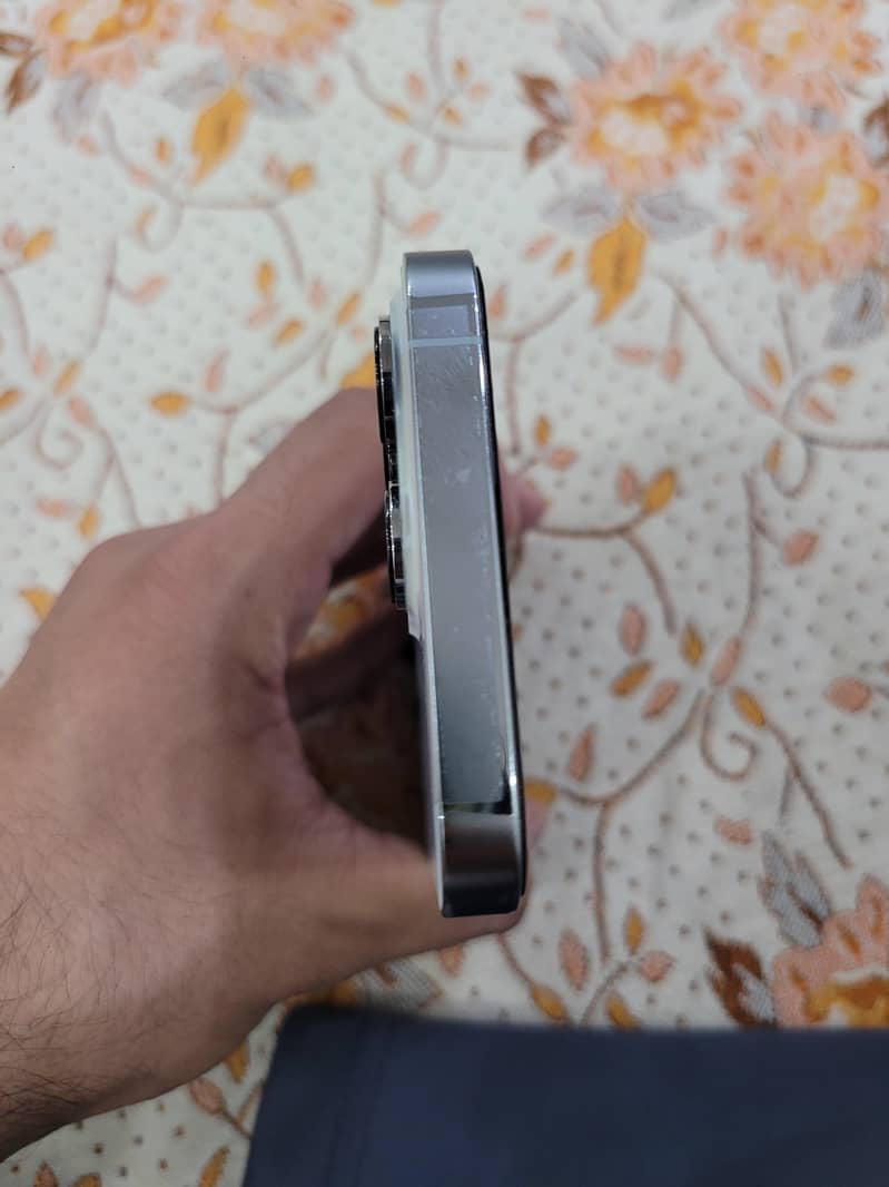 Apple iPhone 13 Pro 5