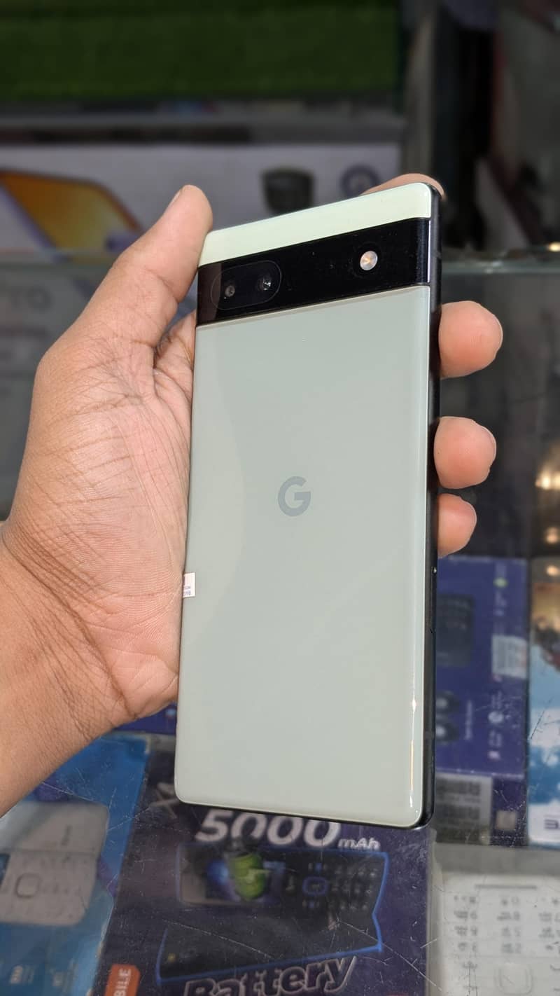 Google Pixel 6a 1