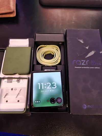 Motorola Moto Razr 50 Ultra (512gb)