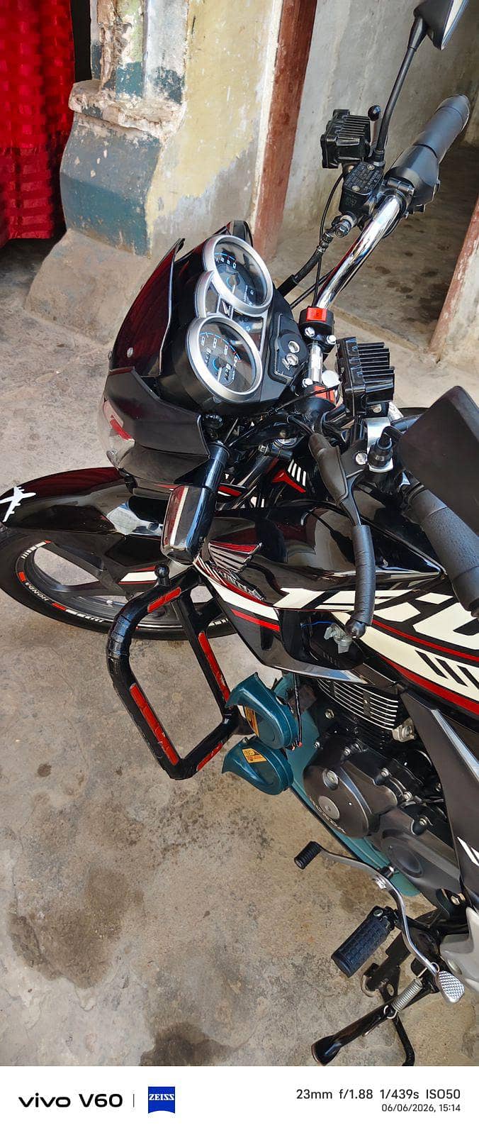 CB 150f 0