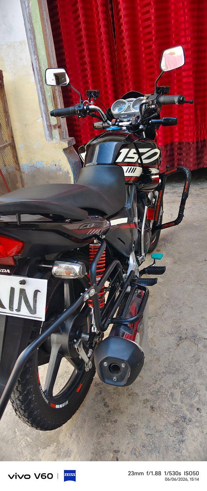 CB 150f 4