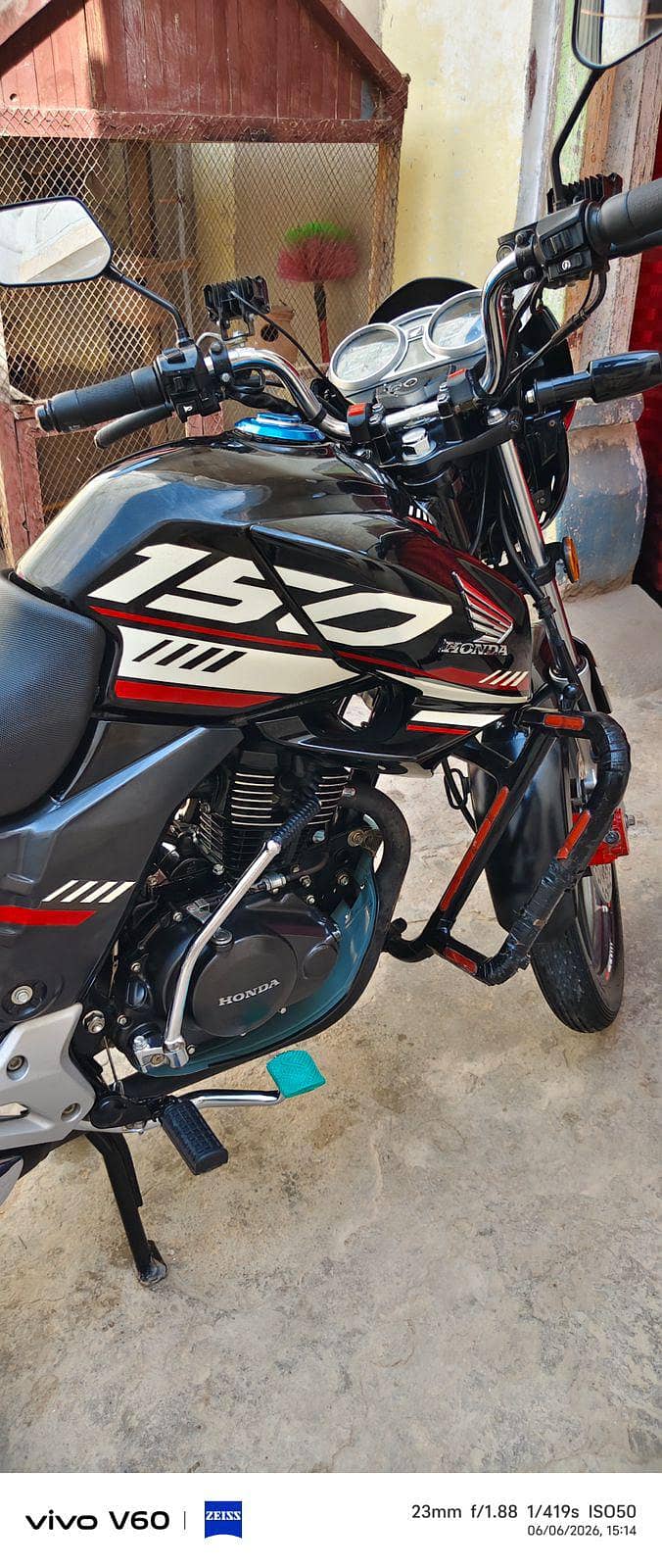 CB 150f 7