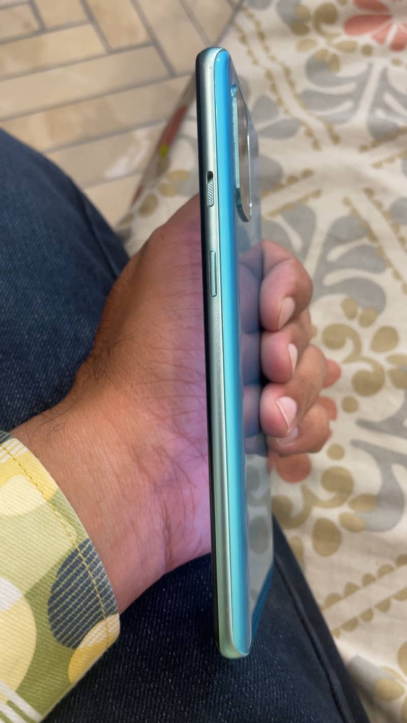 OnePlus 8T 1