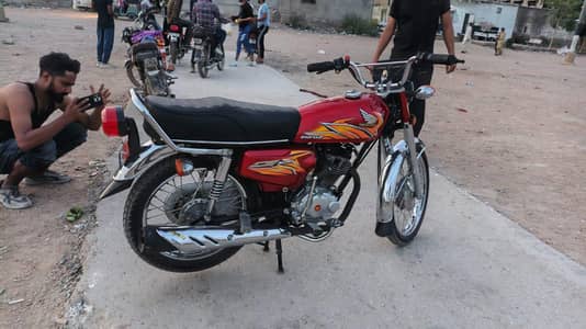 Honda CG 125 all okay bike
