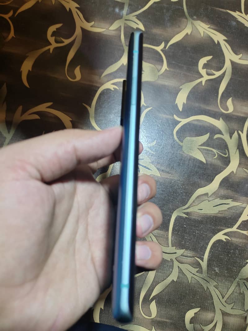 One Plus 8 Pro 5