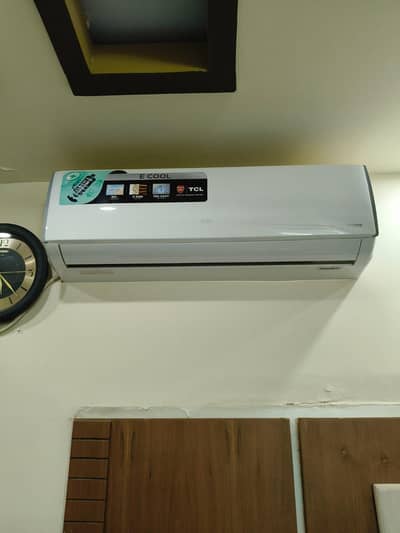 Tcl brand  new condition 1 Year use
