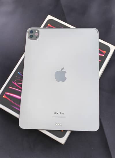 iPad Pro M2 Chip 256GB PUBG Beast 120FPS With Complete Box Accessories