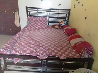 Iron bed