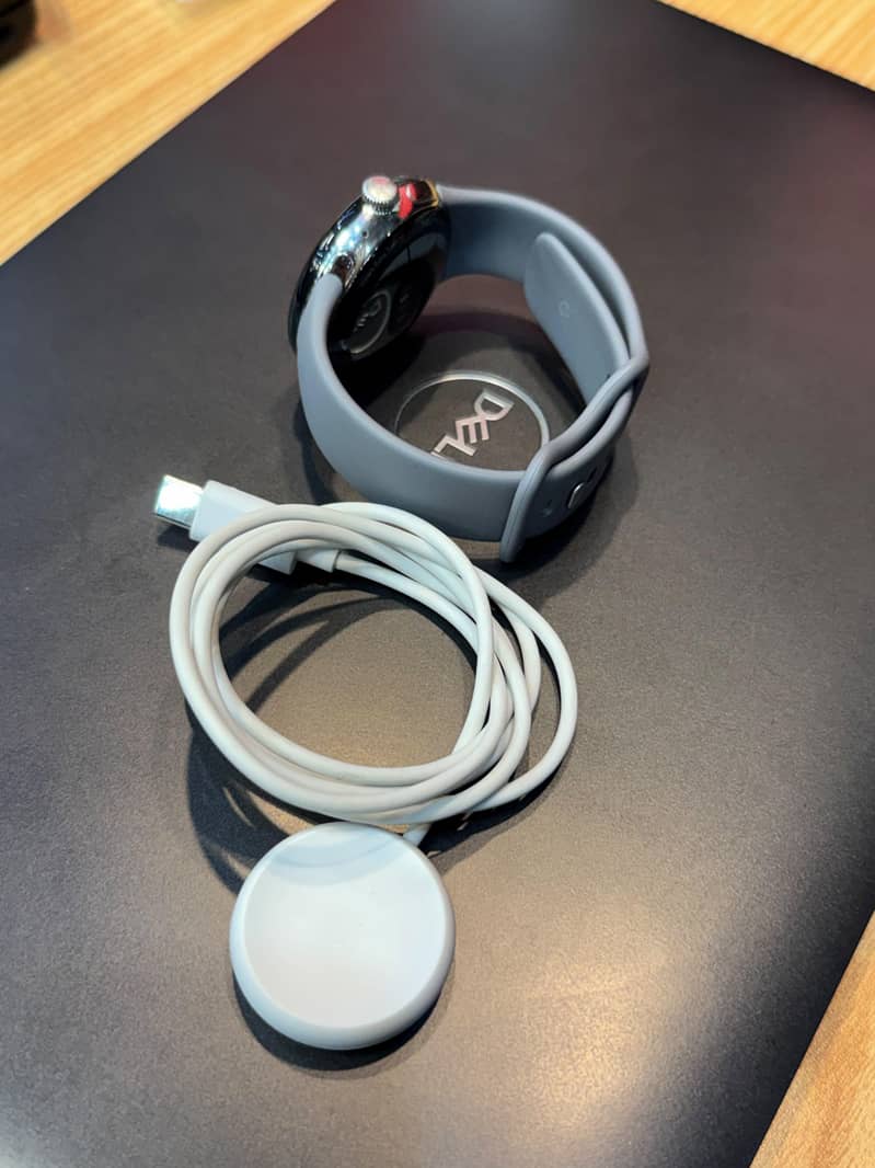 Google pixel watch 1 6