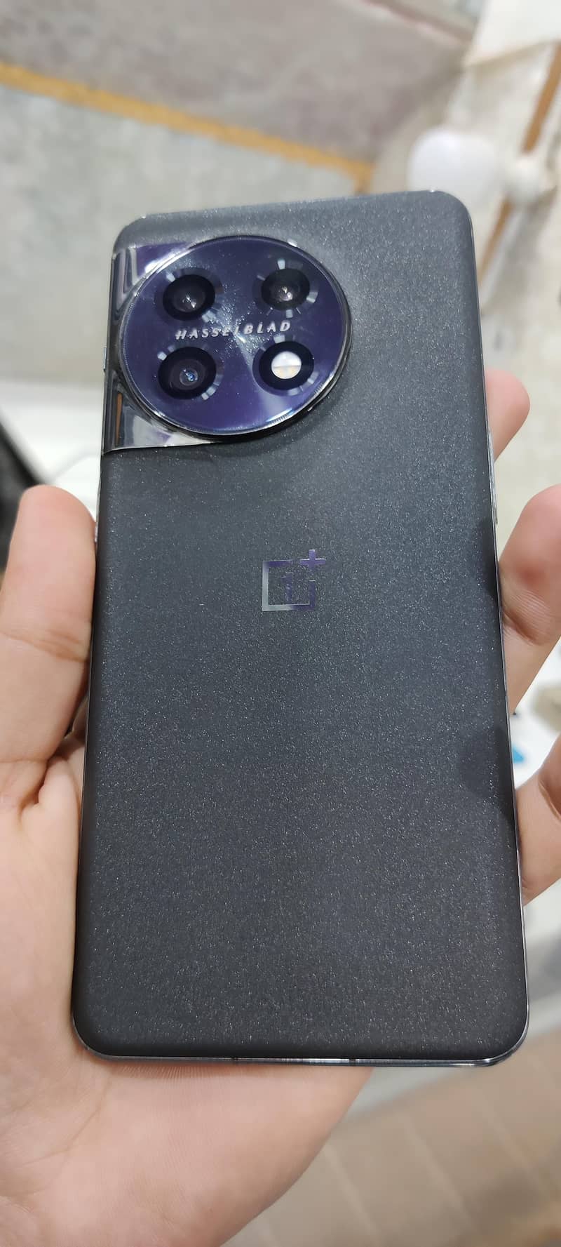 One Plus 11 4