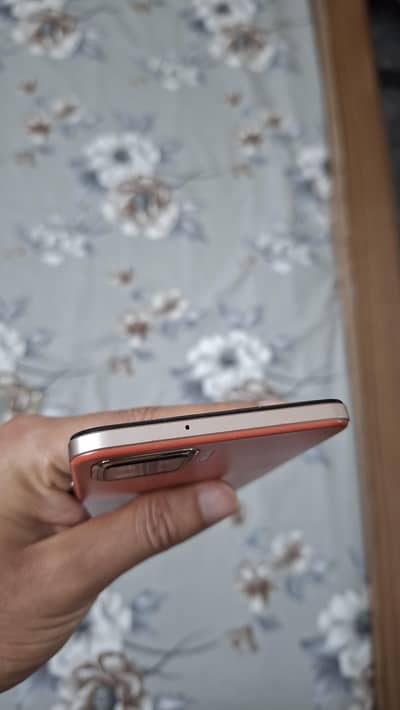 Oppo F17 (8GB/128GB)