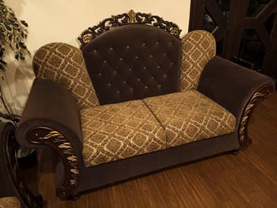 Classic Solid Sofa Set