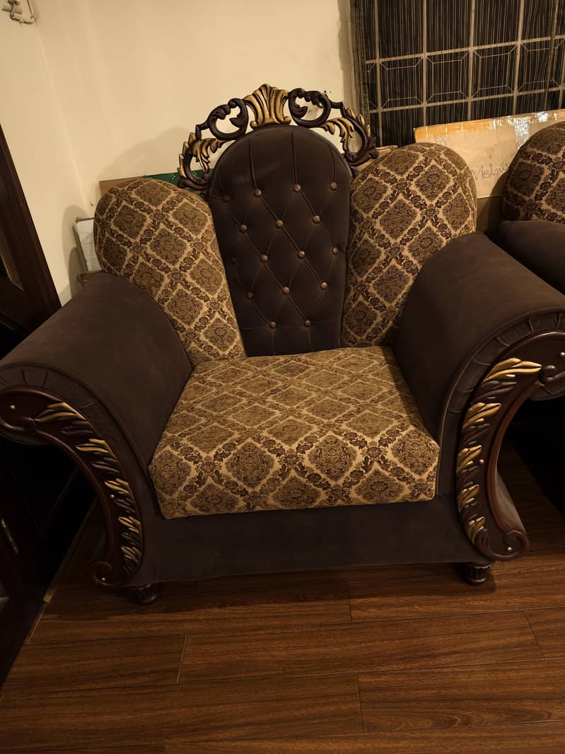 Classic Solid Sofa Set 1