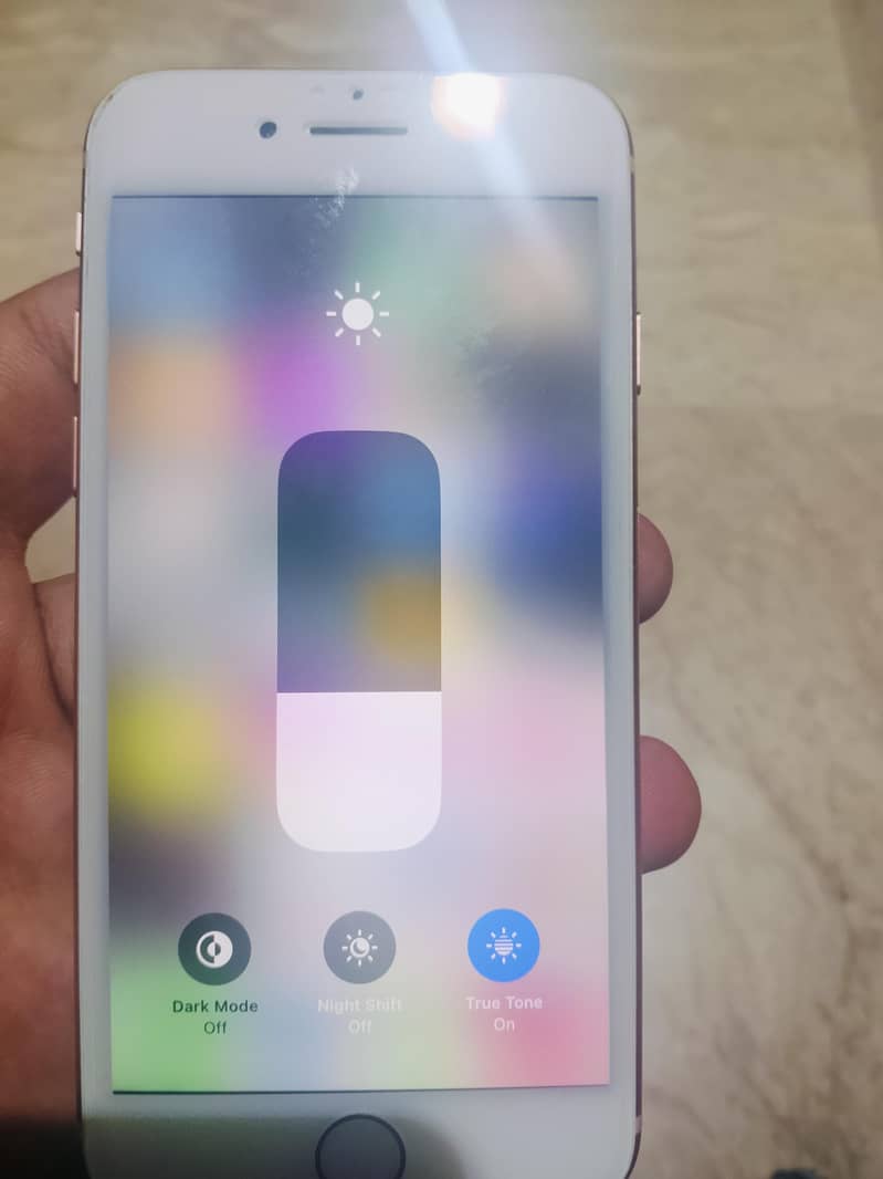 Apple iPhone 8 4