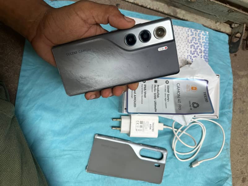 camon40pro 3