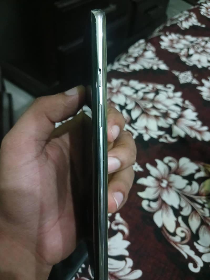 One Plus 8 5