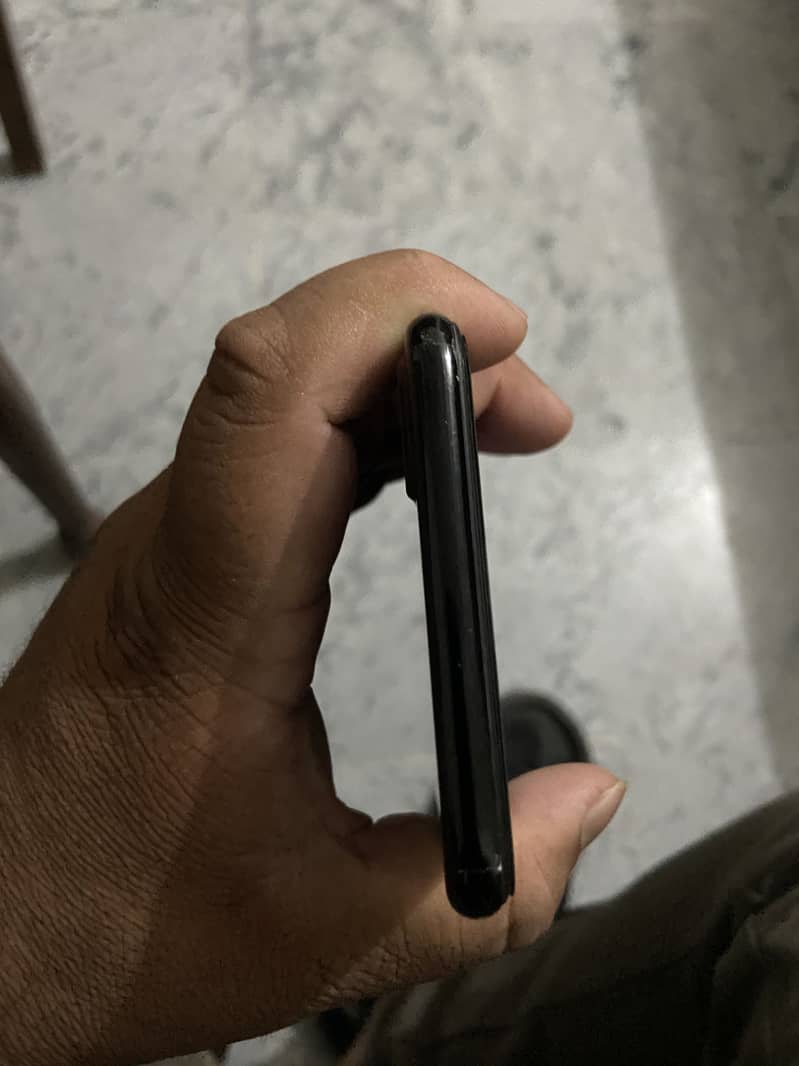 Apple iPhone 7 Plus 4