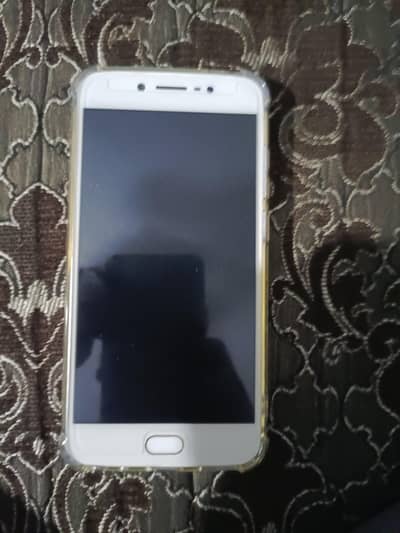 Vivo Y67