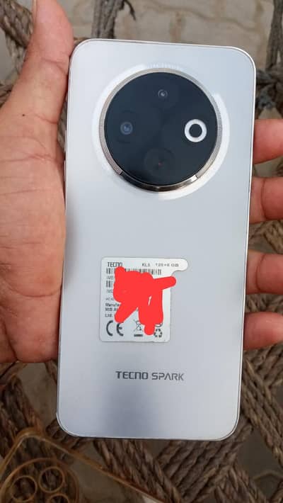 Tecno SPARK 30C