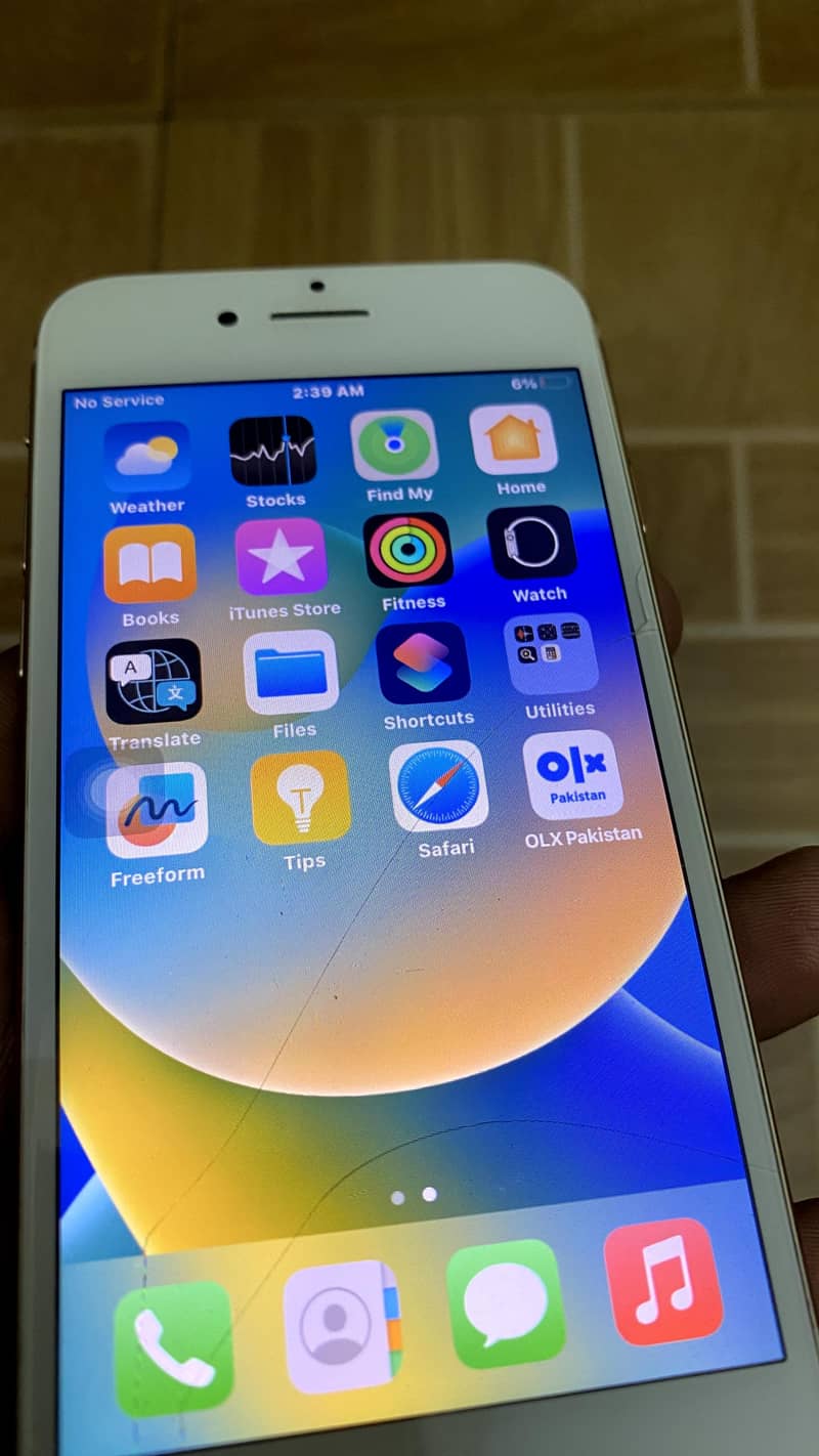 Apple iPhone 8 1