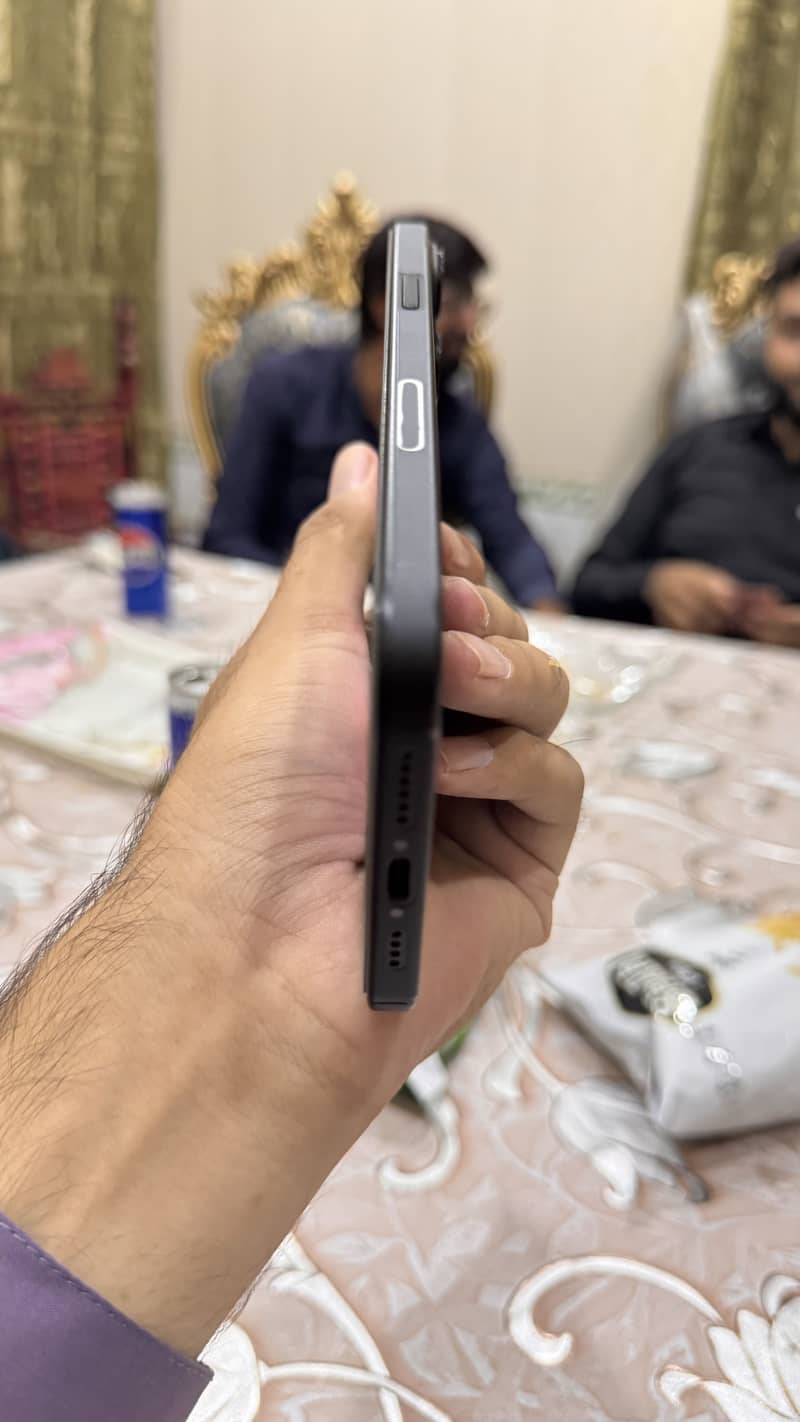 Apple iPhone 15 plus 5