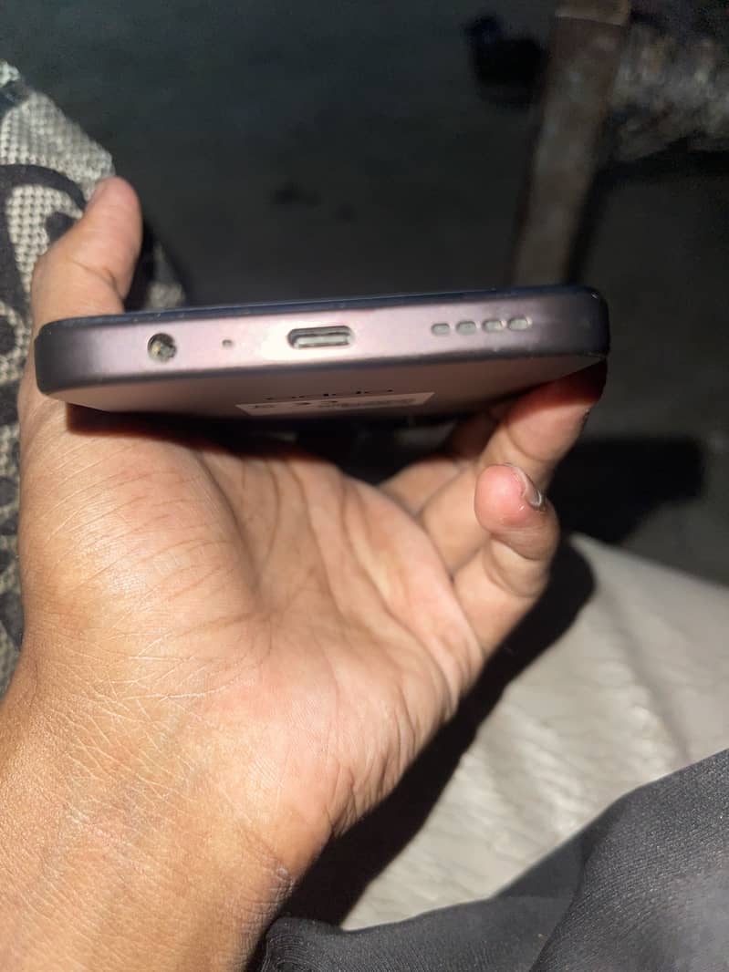 OPPO A6c 3