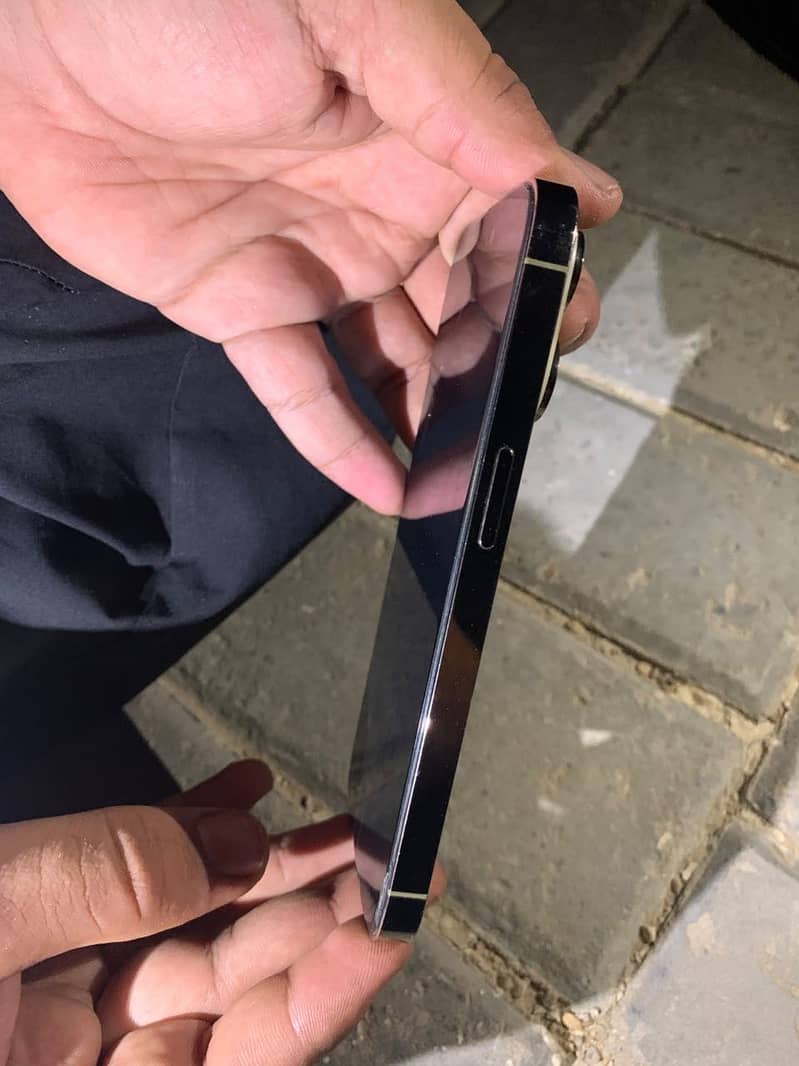Iphone 14 pro 2