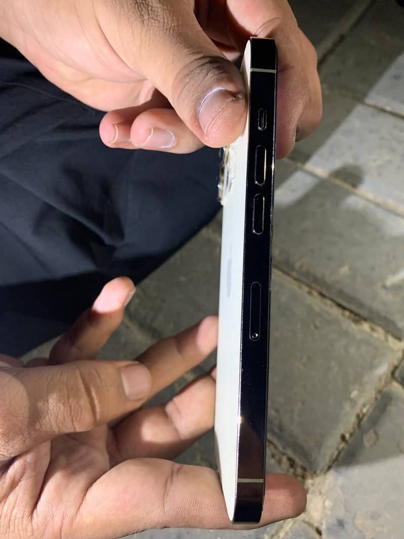 Iphone 14 pro 4