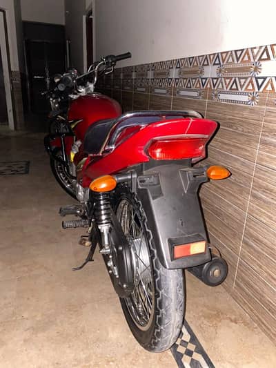 YAMAHA 125 YBZ