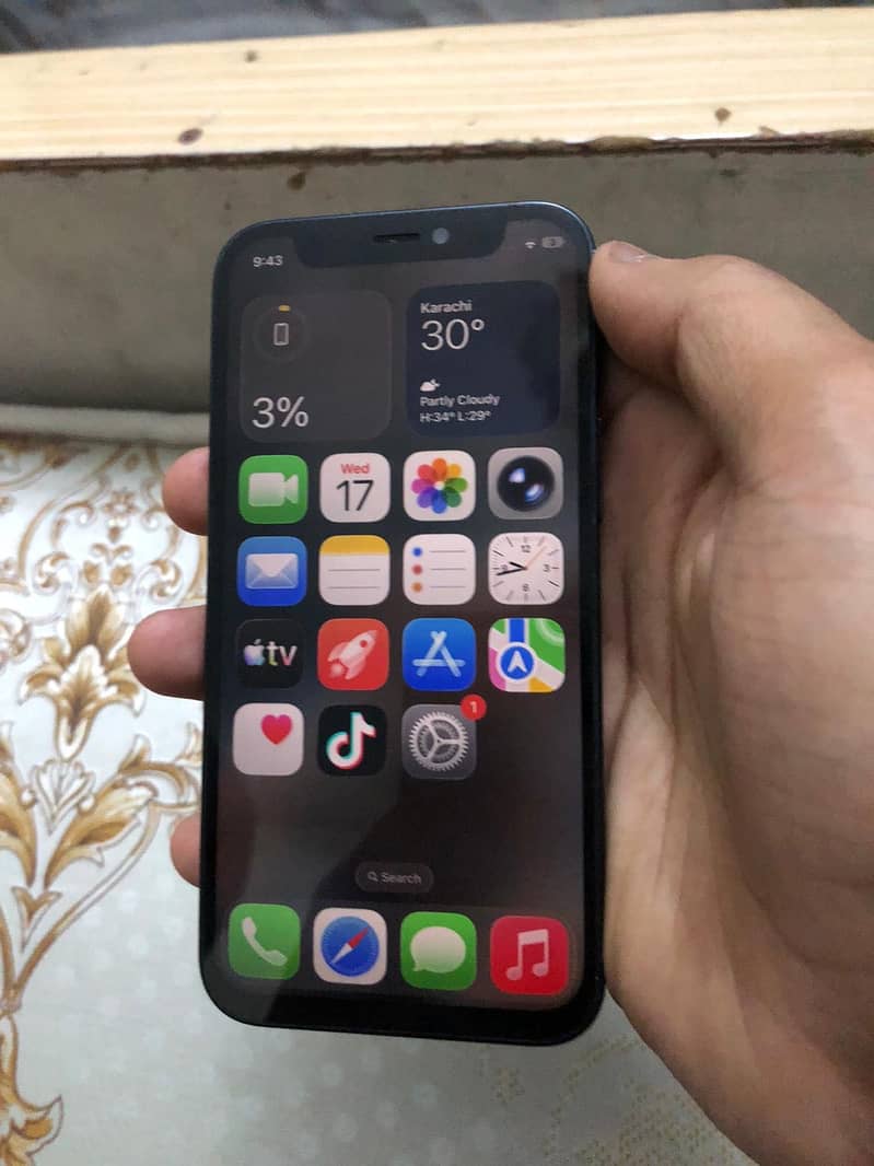 Apple iPhone 12 mini 7