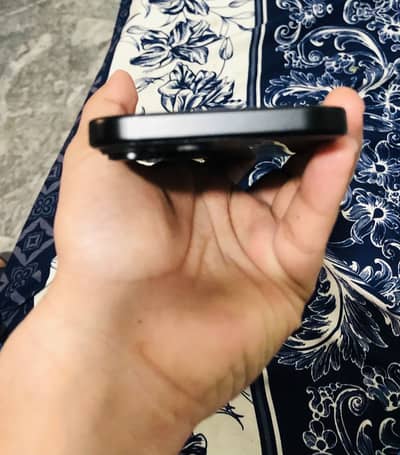 iPhone 15 jv