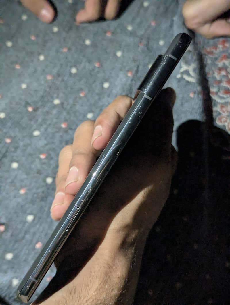 Google Pixel 7 Pro 2