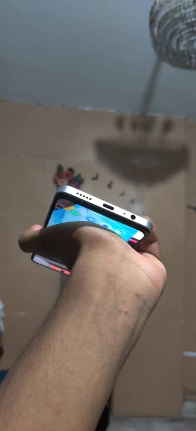 vivo y19s