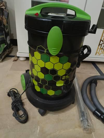 westpoint wet & dry vacuum