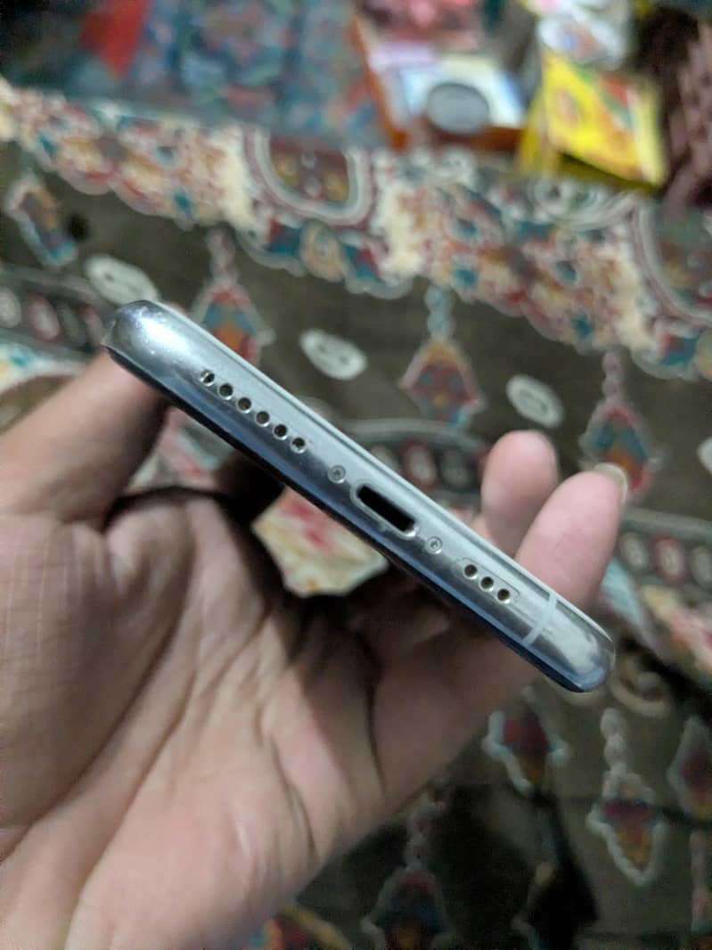 iphone 11 pro 1