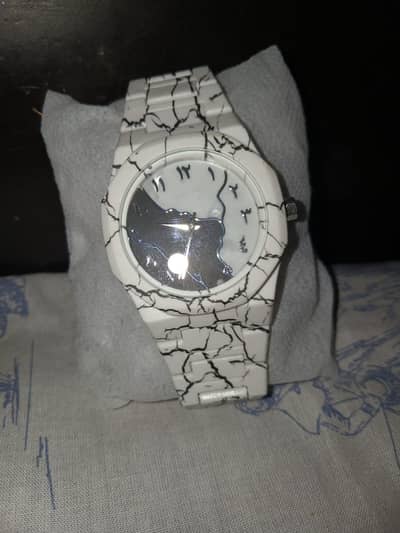 Arabic aura watch with free adjuster