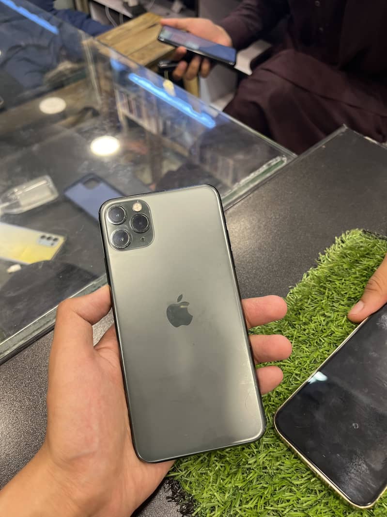 Iphone 11 pro max 0