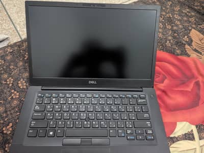 Del1 7490 i5 8GB 256GB SSD Ultrabook