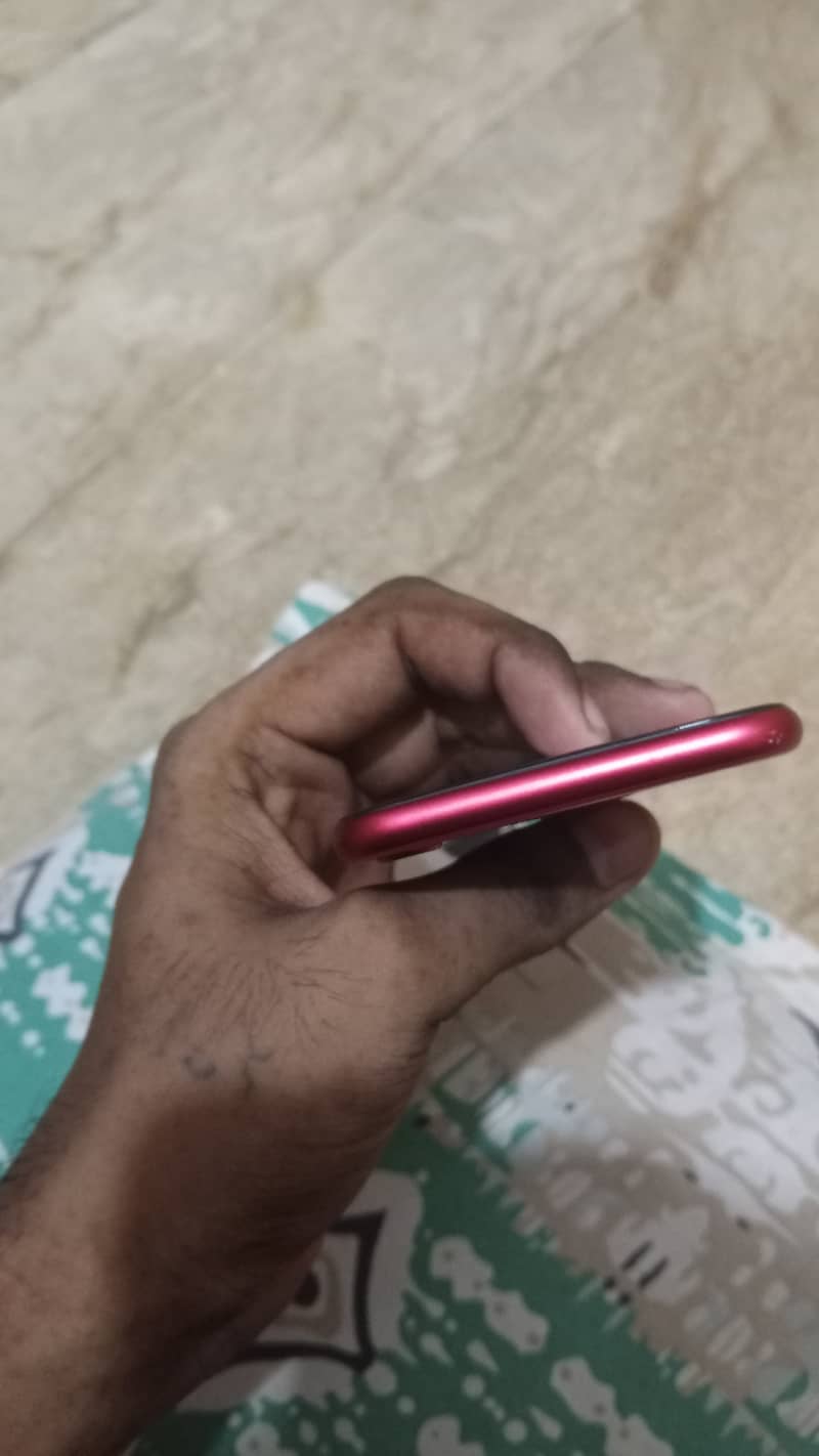 Apple iPhone SE 8
