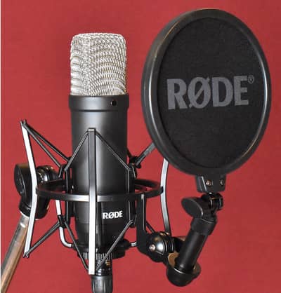 RØDE NT1 & AI-1 Complete Studio Kit – Like New