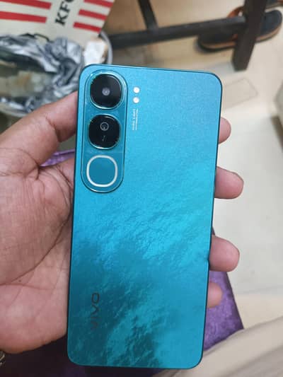 Vivo Y200