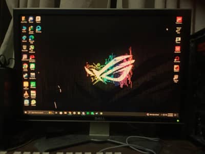 Dell 22inch lcd 60hz monitor gaming me use krta behtreen chlti