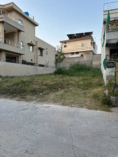 Plot For Sale Gulshanabad Sector 1 packed Plot very near to park, masque , Main boulevard, Commercial, LOP