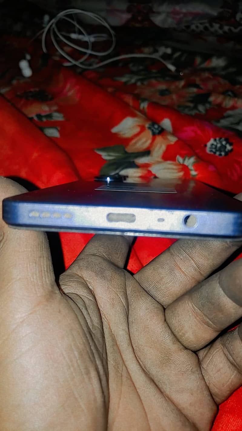 Realme Note 60 1