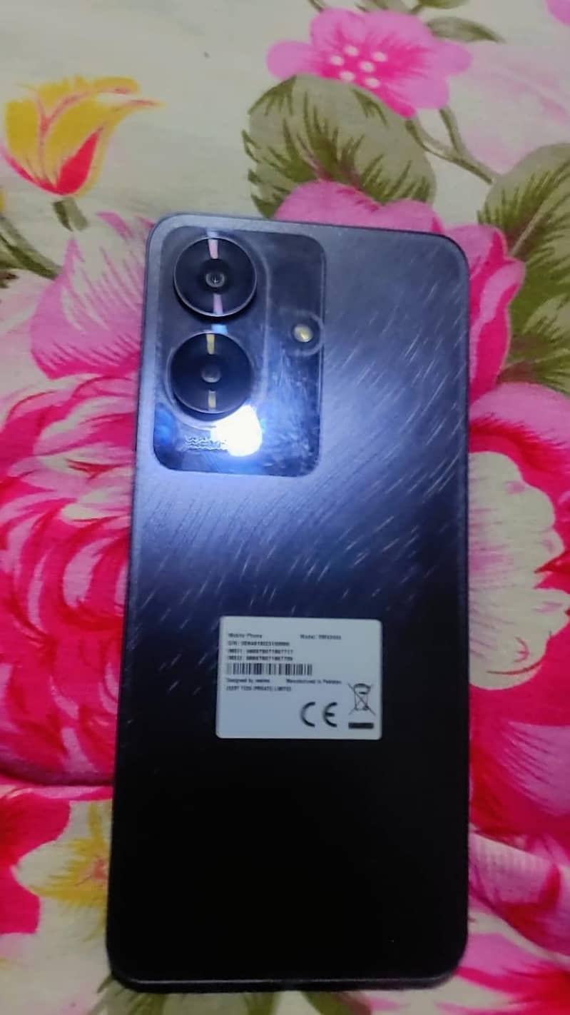 Realme Note 60 8